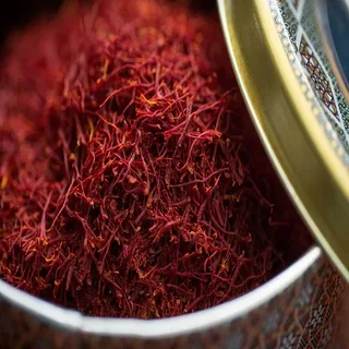 تصویر 1 از زعفران اعلا صادراتی با کیفیت کنترل‌ شده و بسته‌ بندی استاندارد